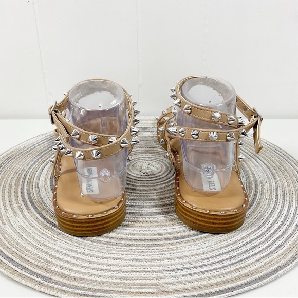 Steve Madden Nude Wrap Around Sandals Size 10 Spikes - Picture 5 of 7